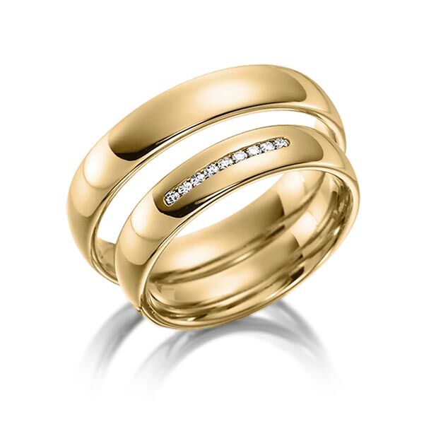 TR0507 model in geel glanzend 4,5 mm Trouwringen geelgoud set kopen bestaande uit een vrouw en mannen ring met of zonder diamanten steen