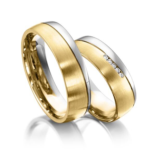 TR0508 model in geel met wit mat glans 6 mm Trouwringen geelgoud set kopen bestaande uit een vrouw en mannen ring met of zonder diamanten steen