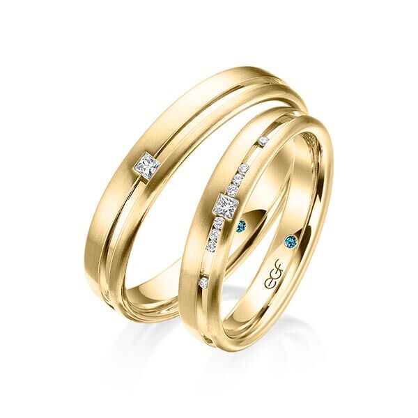 TR0646 model in geel mat en glans 4 mm geelgouden Trouwringen set kopen bestaande uit een vrouw en mannen ring met of zonder diamanten steen