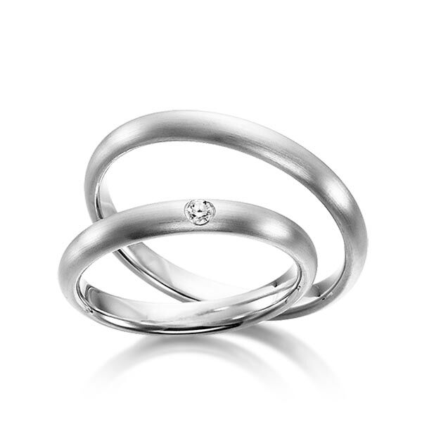 TR0504 model in wit mat glad 3 mm Trouwringen set kopen bestaande uit een vrouw en mannen ring met of zonder diamanten steen