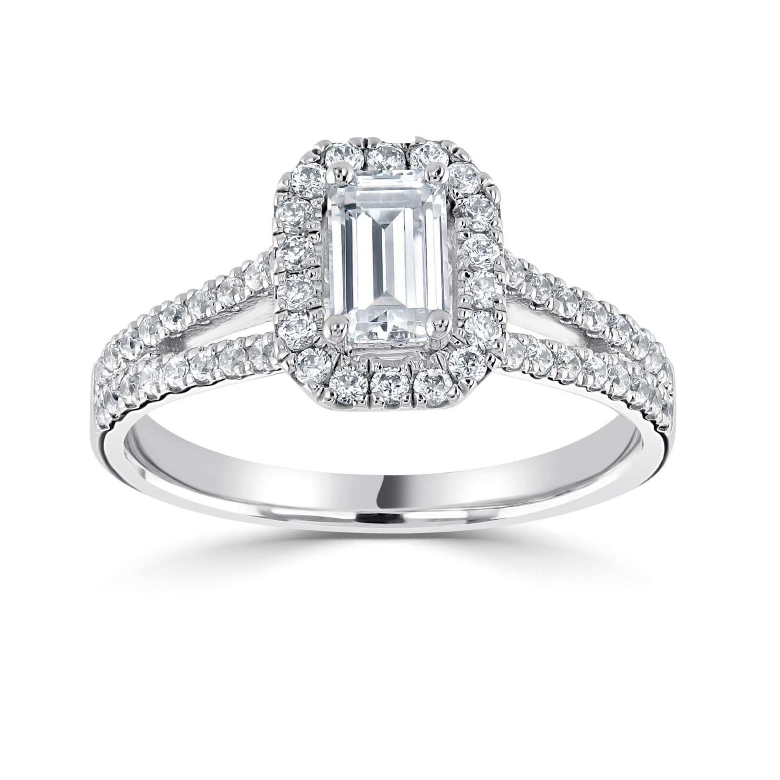 damesring witgoud met emerald geslepen lab grown diamant