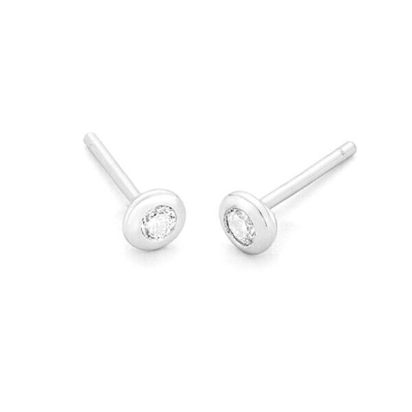 WGO0005E18 Oorbellen met Diamant in 18 karaat Wit Goud voor de Bruid in Set vorm met 0,05 ct aan briljant geslepen diamant in de oorknoppen